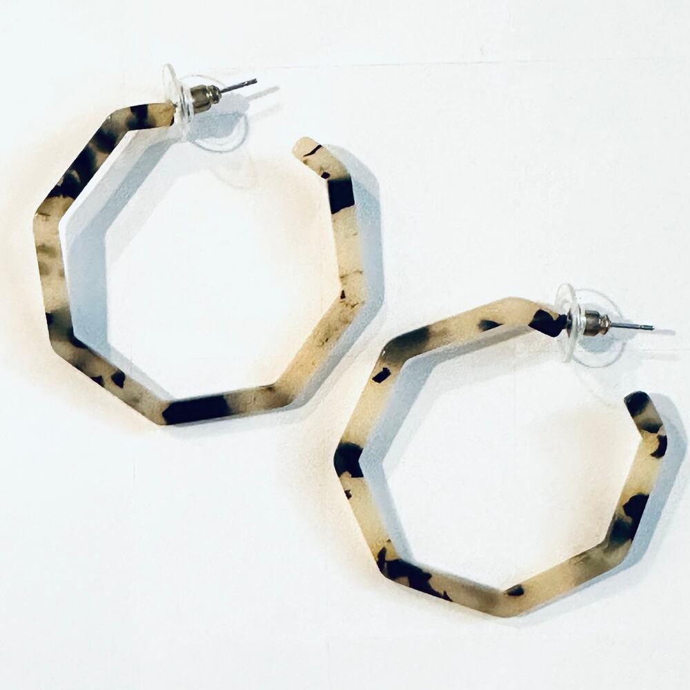 Tortoise Shell Octagon Acrylic Earrings